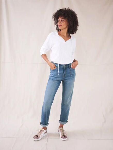 White Stuff Women's Katy Relaxed Fit Slim Jeans Light Denim